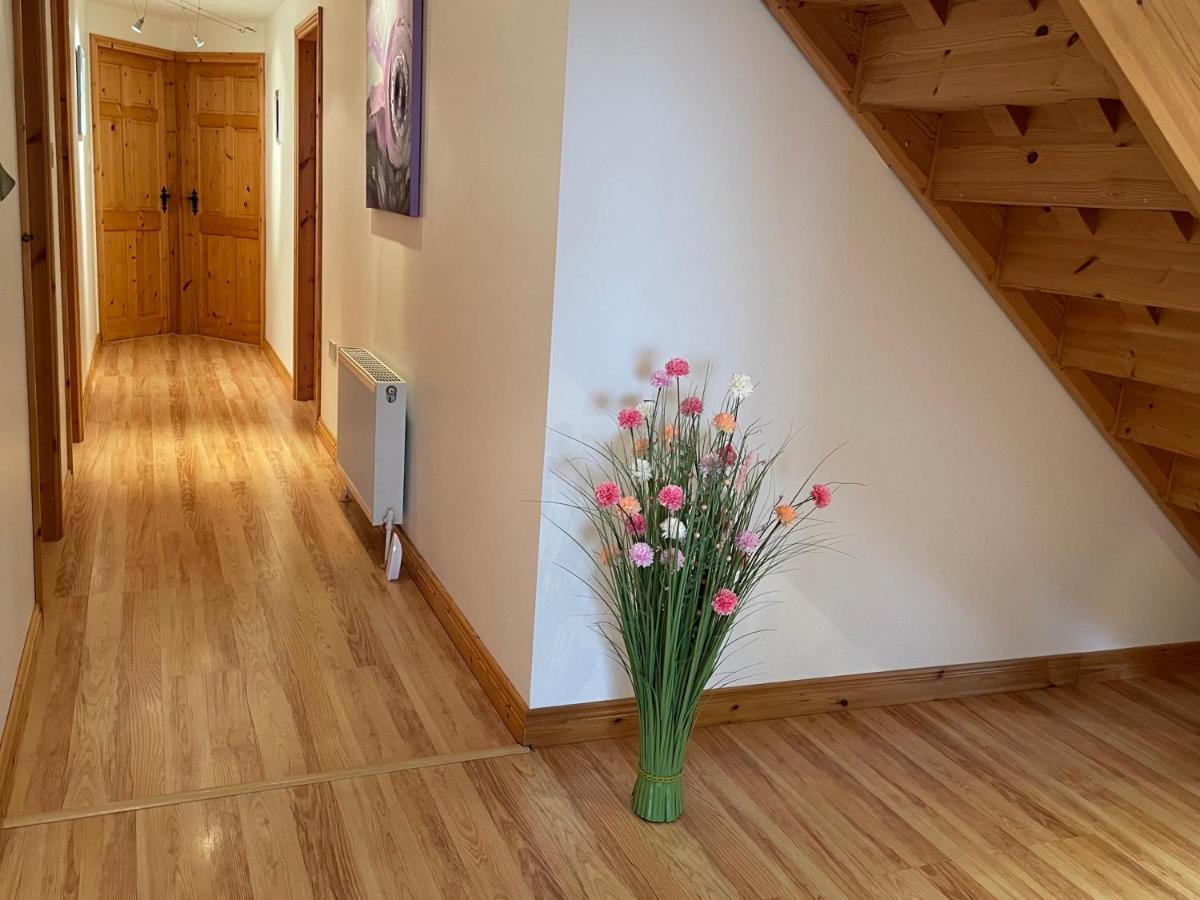 Connemara Haven Bed And Breakfast Oughterard Exterior foto